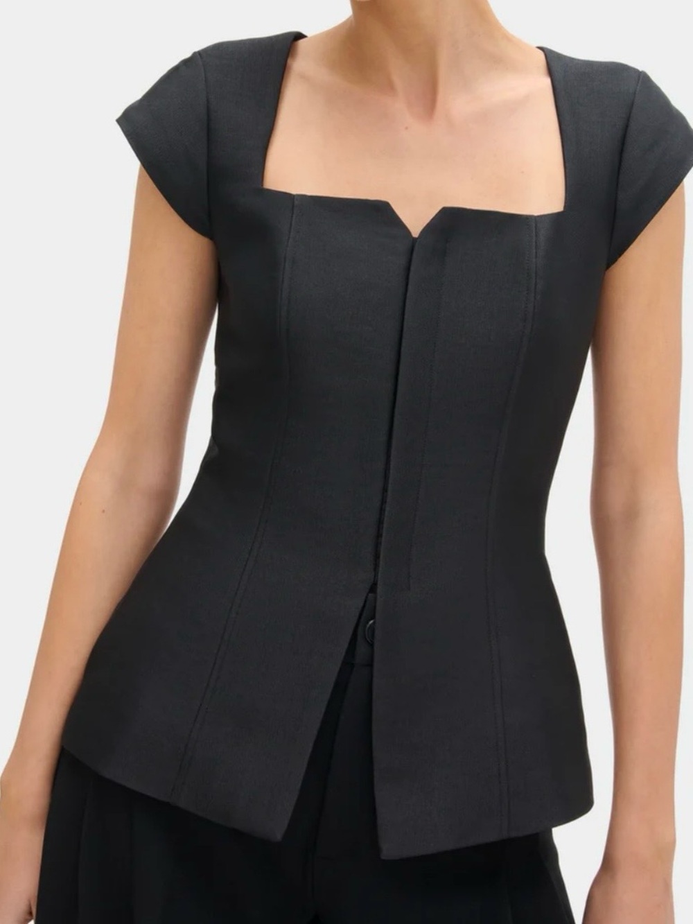 Women’s Black Square-Neck Cap-Sleeve Top